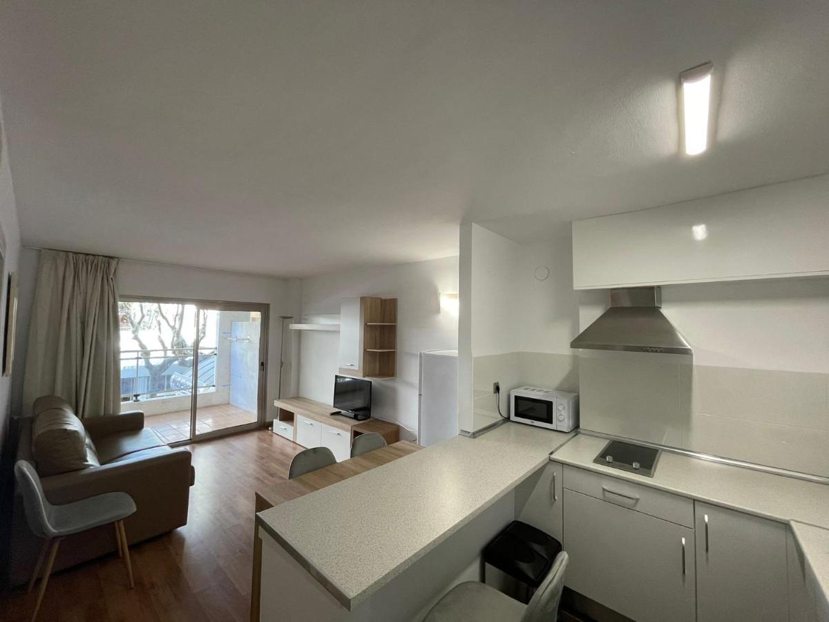 Apartamento Michelangelo Salou Bagian luar foto