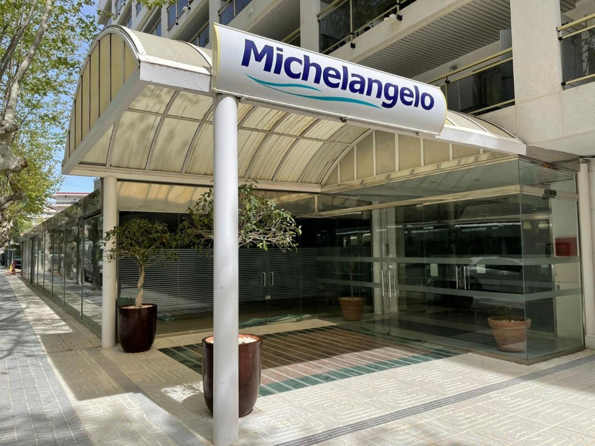 Apartamento Michelangelo Salou Bagian luar foto